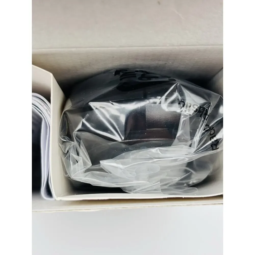 BRAND NEW - Dell Wireless Mouse (Black) - WM126 New In Box.